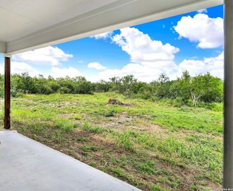 618 Private Road 5769 Castroville TX 78009