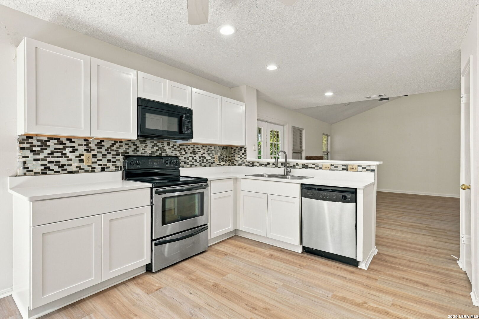 6923 Raintree Forest San Antonio TX 78233