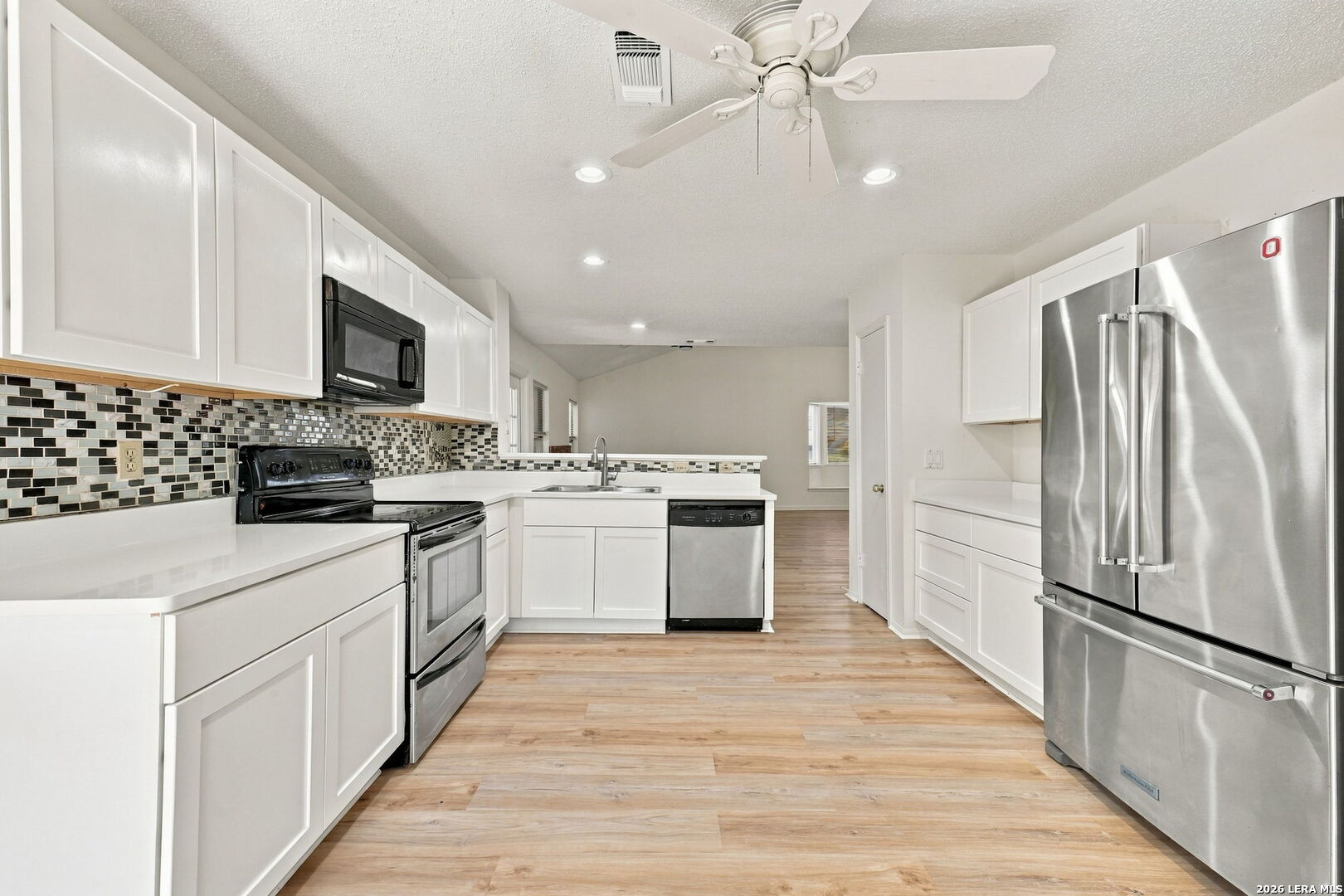 6923 Raintree Forest San Antonio TX 78233