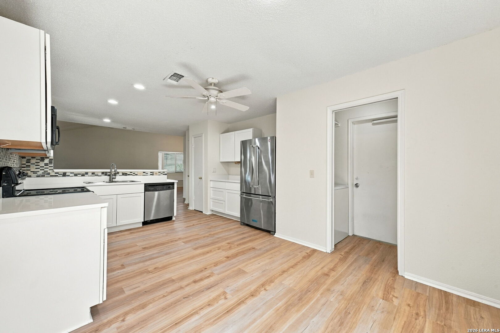 6923 Raintree Forest San Antonio TX 78233