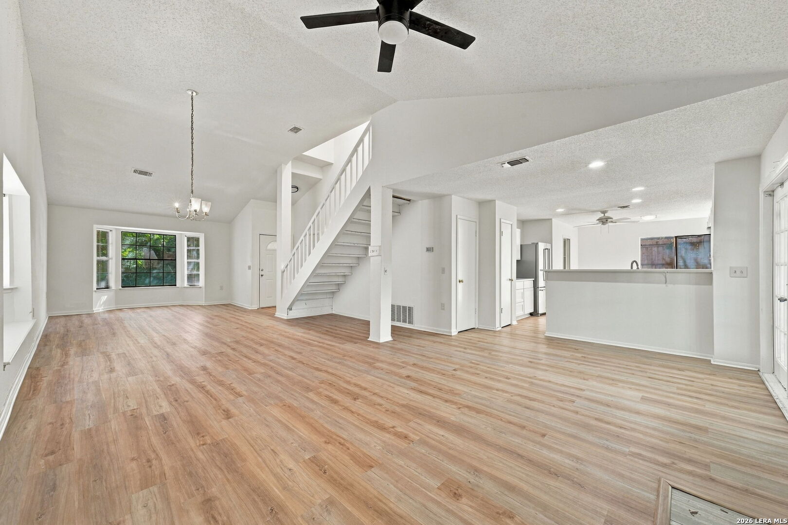 6923 Raintree Forest San Antonio TX 78233