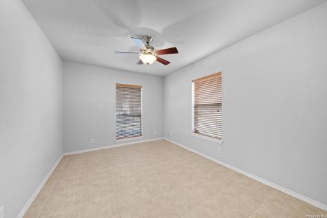 1936 Oak New Braunfels TX 78132