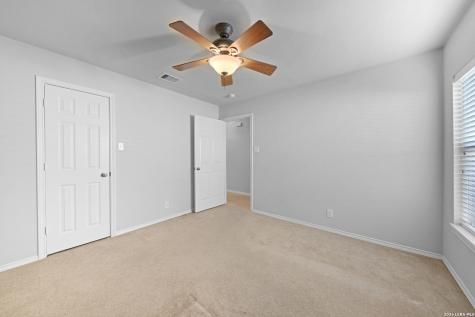 1936 Oak New Braunfels TX 78132