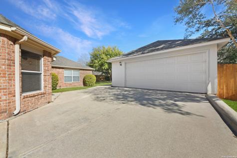 1936 Oak New Braunfels TX 78132