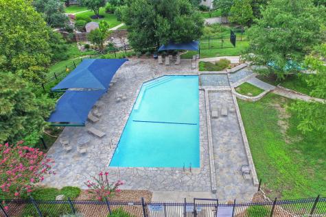 1936 Oak New Braunfels TX 78132