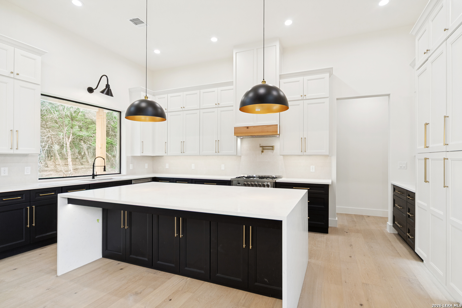 129 Aermotor Lane Boerne TX 78006