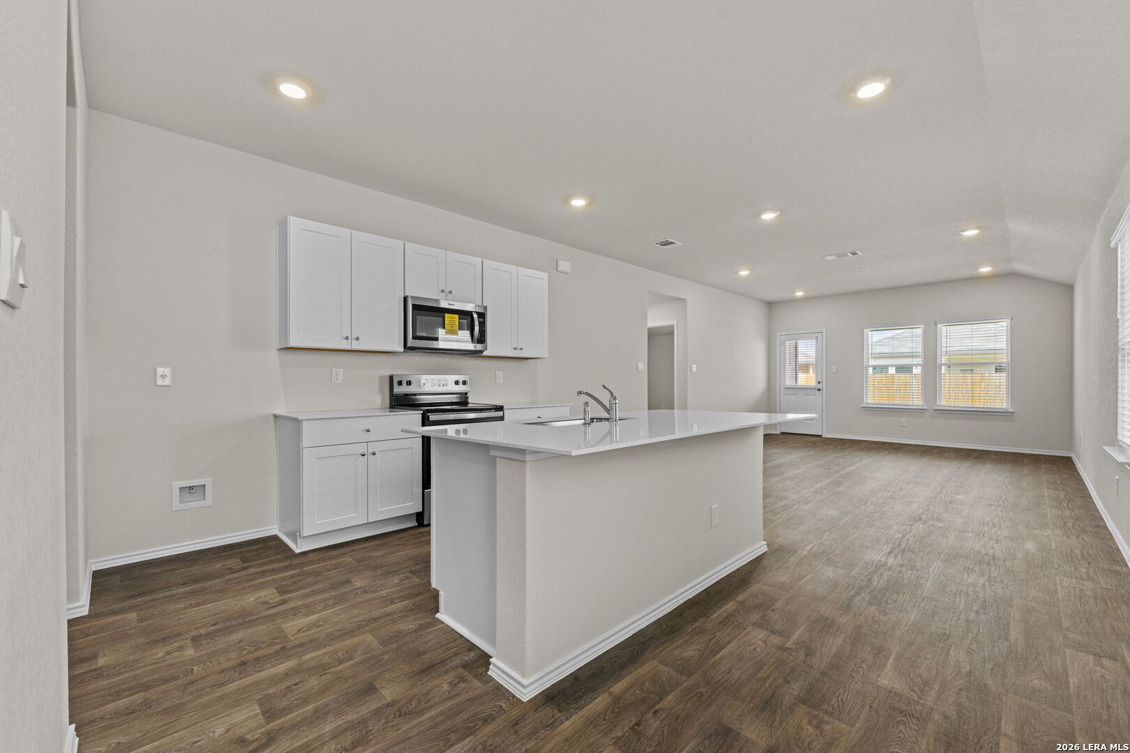 1530 Champagne Oak New Braunfels TX 78130
