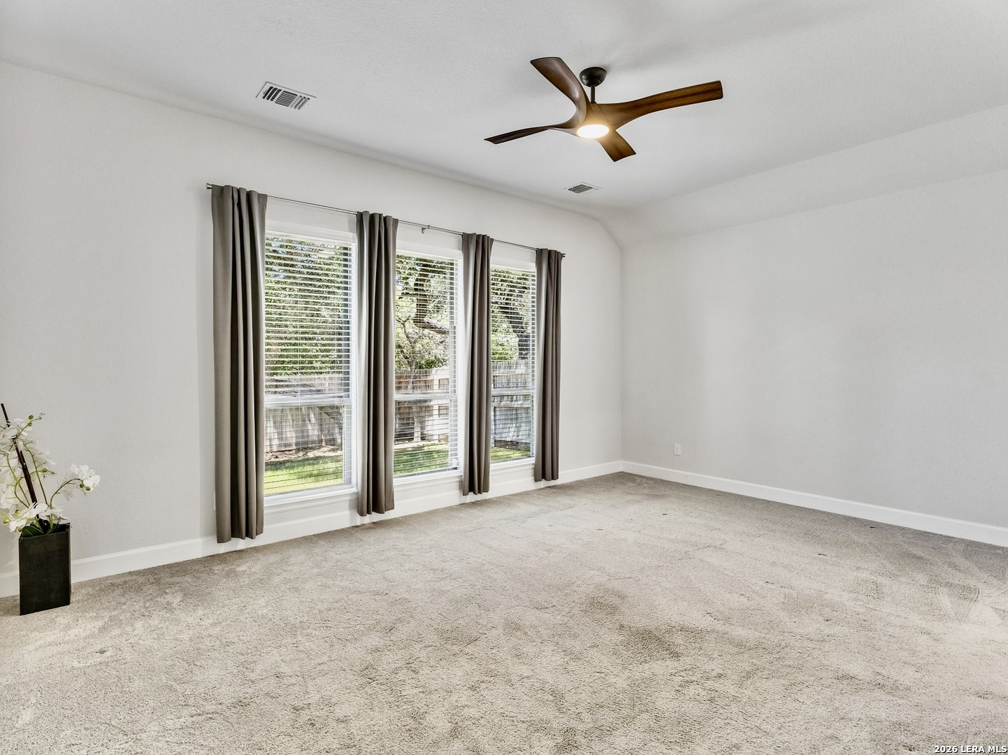 2043 Dalhart San Antonio TX 78253