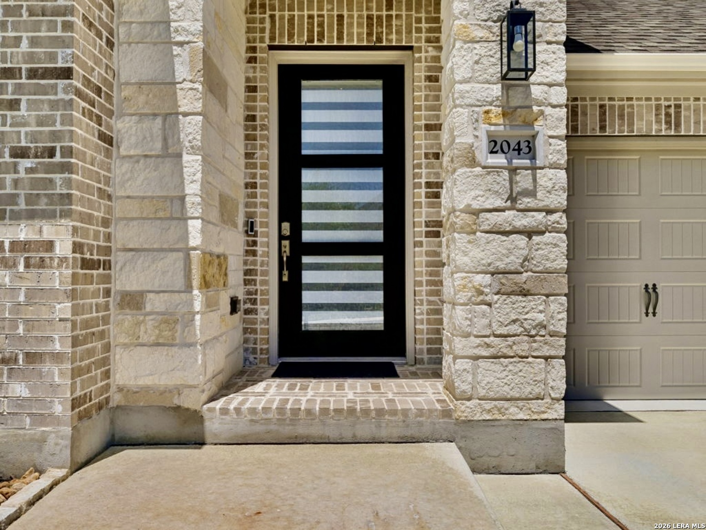 2043 Dalhart San Antonio TX 78253