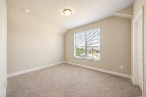 477 Vamanos Boerne TX 78006