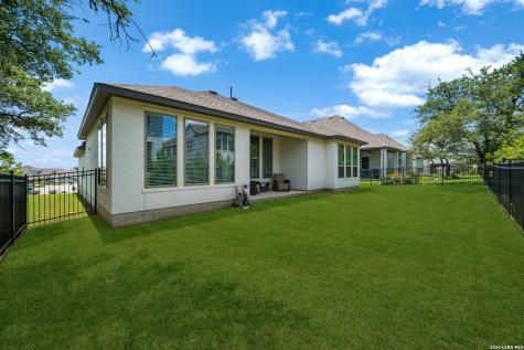 477 Vamanos Boerne TX 78006