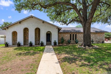 2102 Oak Wild Street San Antonio TX 78232