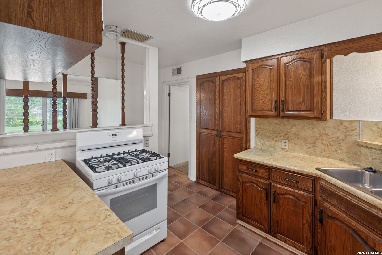 7702 Mertz San Antonio TX 78216