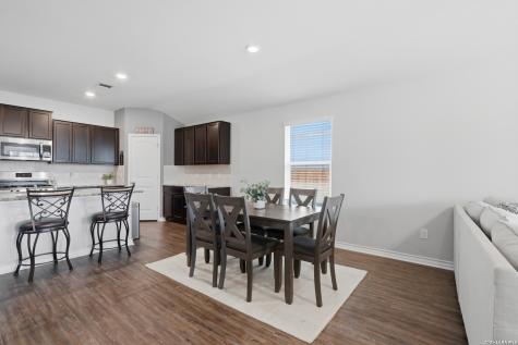 6403 Encore Oaks San Antonio TX 78252