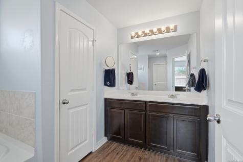 6403 Encore Oaks San Antonio TX 78252