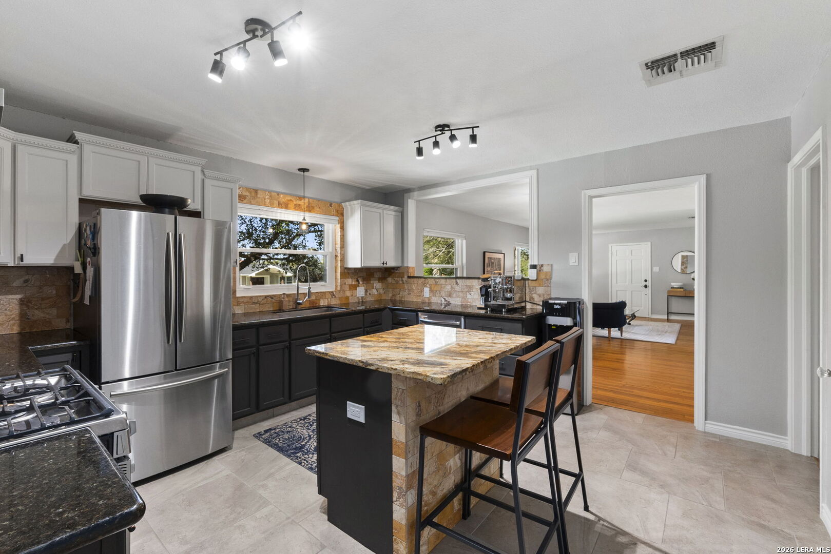 114 Blakeley Drive San Antonio TX 78209