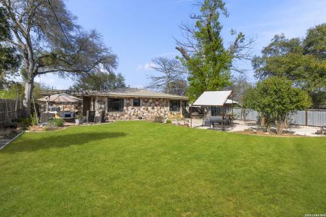 114 Blakeley Drive San Antonio TX 78209