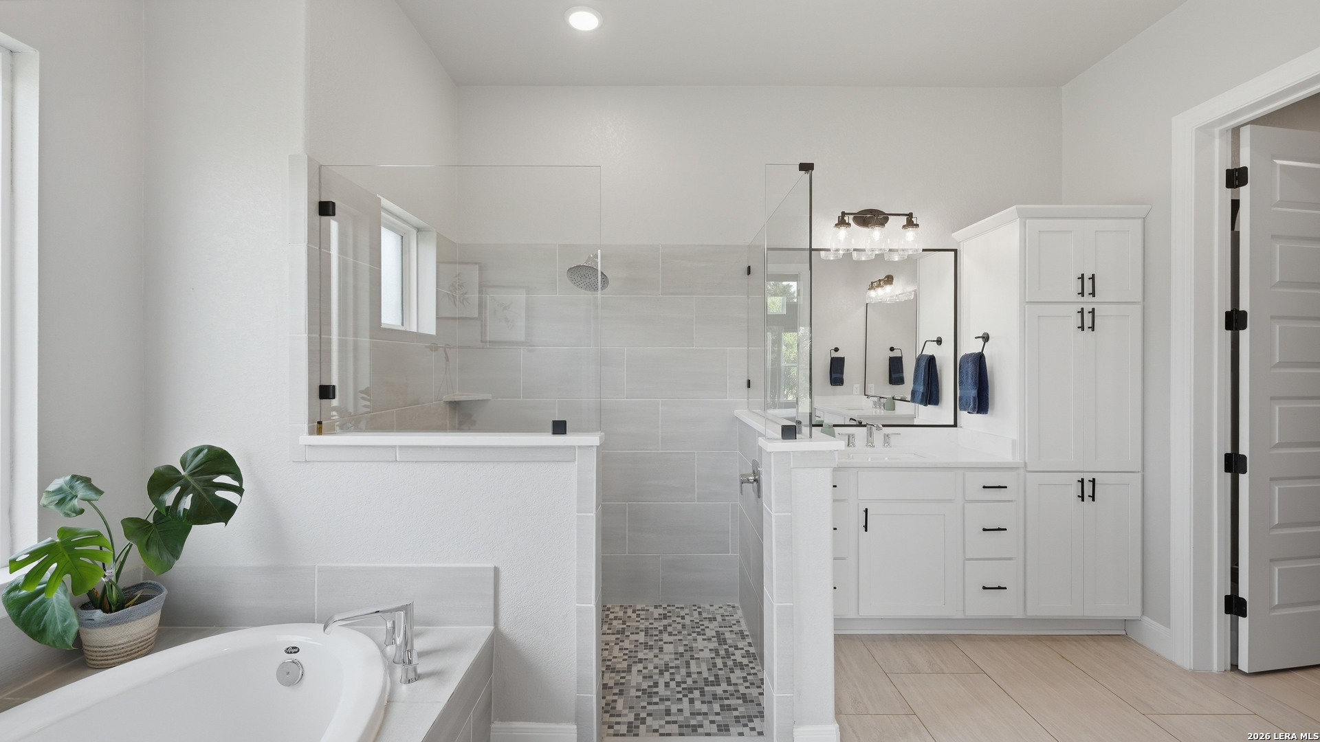 109 Cap Rock Horseshoe Bay TX 78657