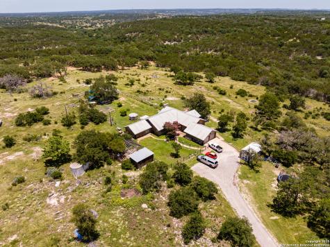 190 Jones Kerrville TX 78028