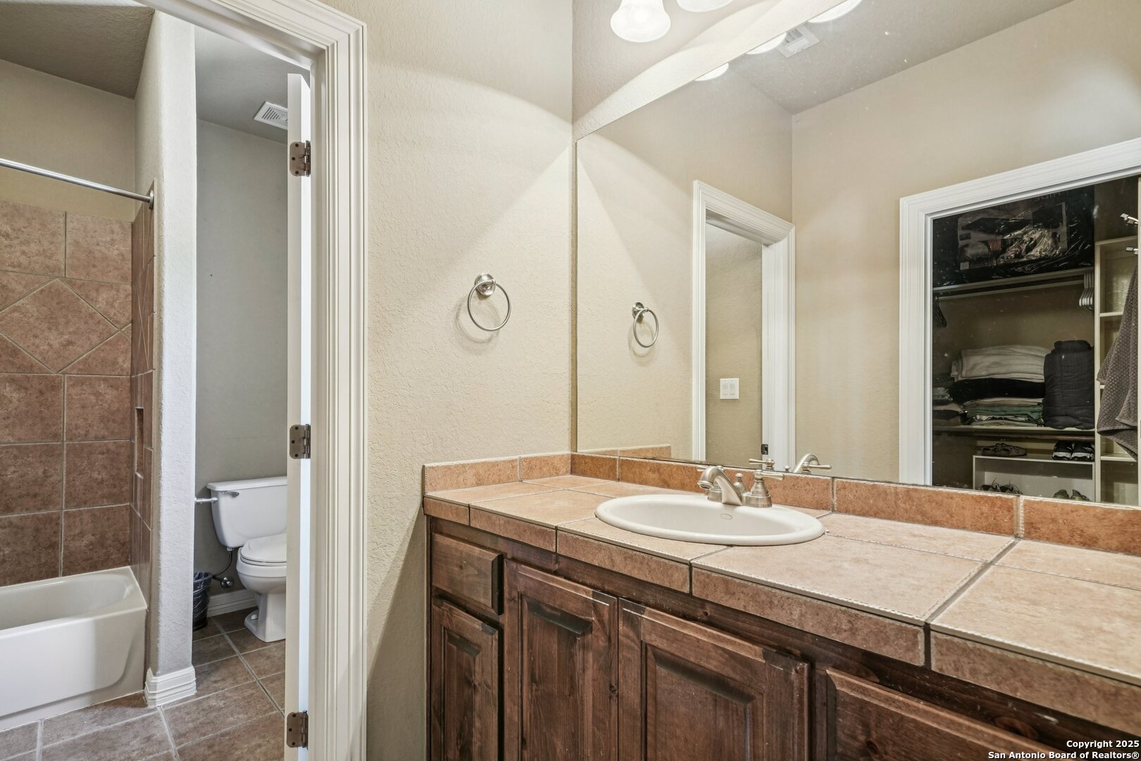 718 Ruidosa Downs Helotes TX 78023