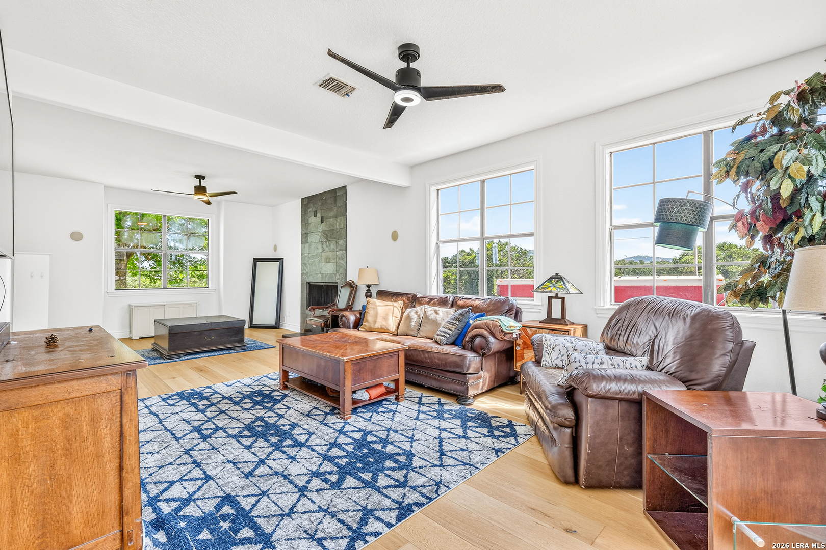 616 Green Oak Drive Pipe Creek TX 78063