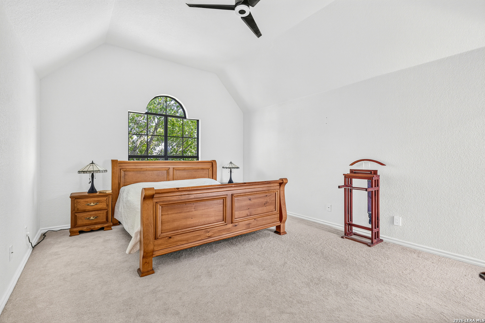 616 Green Oak Drive Pipe Creek TX 78063