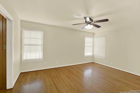 383 Nash Boulevard San Antonio TX 78223