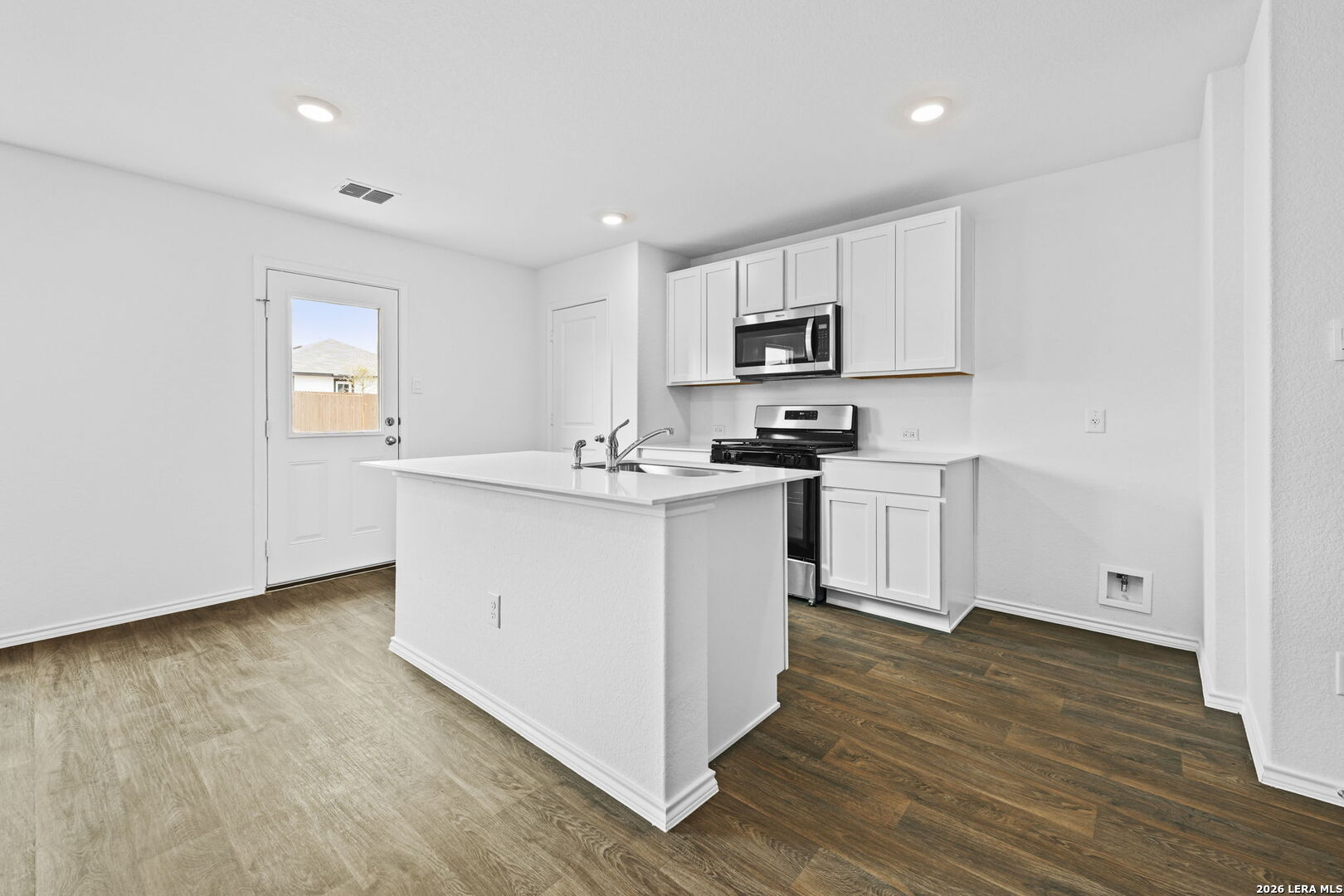 12535 Ivory Parkway Converse TX 78109
