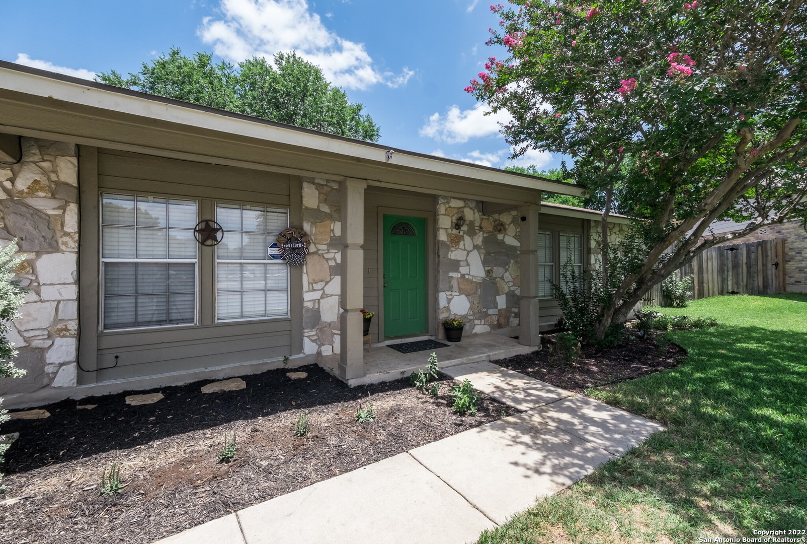 4719 Harpers Bend San Antonio TX 78217
