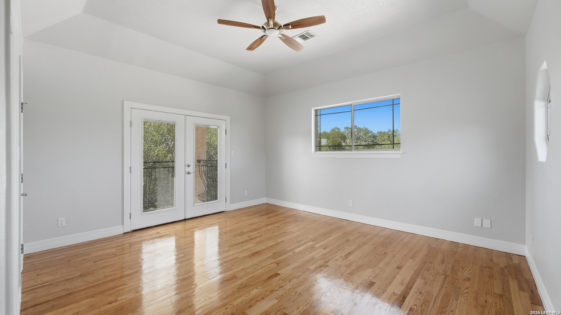 1130 Whispering Wtr Spring Branch TX 78070