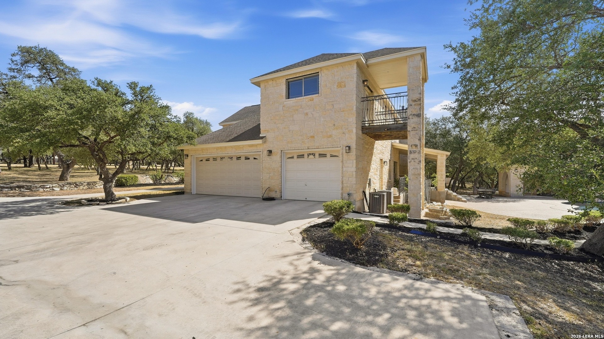 1130 Whispering Wtr Spring Branch TX 78070