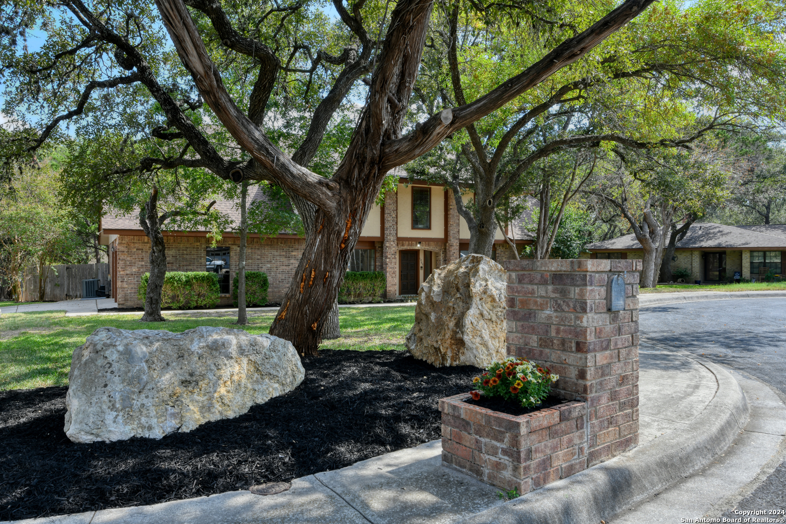 1202 Elks Pass Circle San Antonio TX 78232
