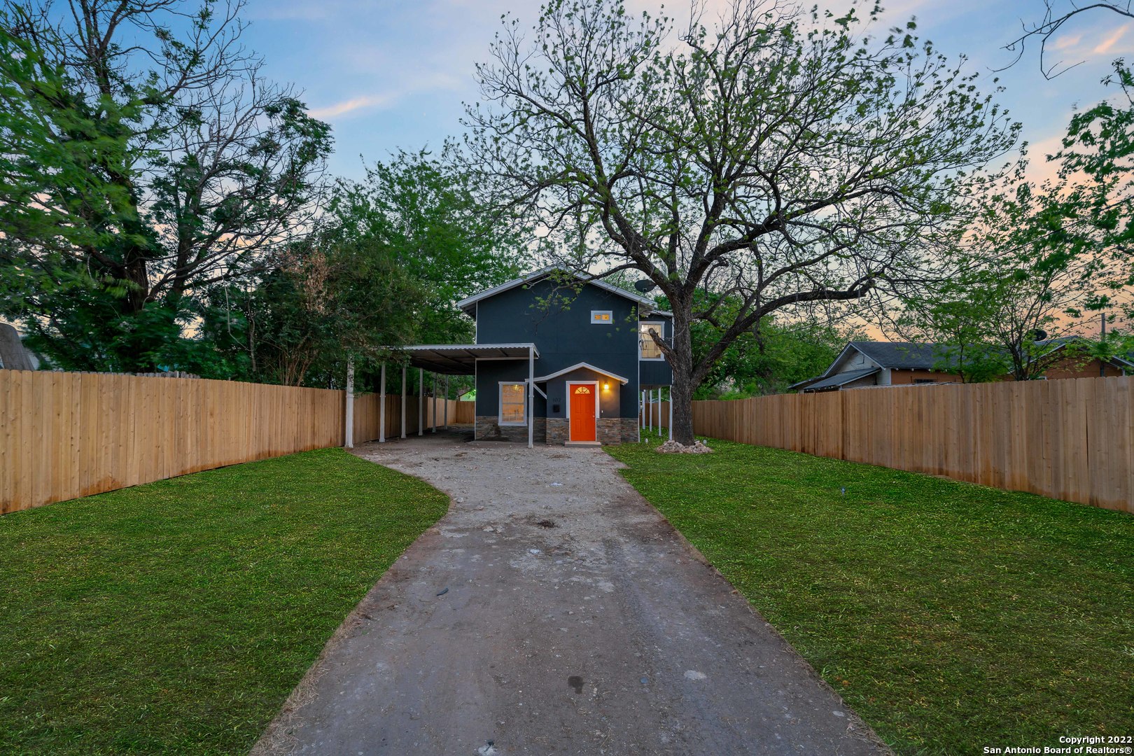 102 W Sayers Avenue San Antonio TX 78214