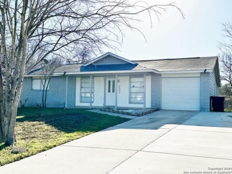 7502 Shadewood Street San Antonio TX 78238