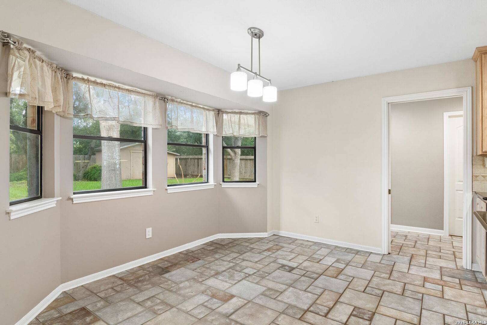 1618 Poets Corner San Antonio TX 78232
