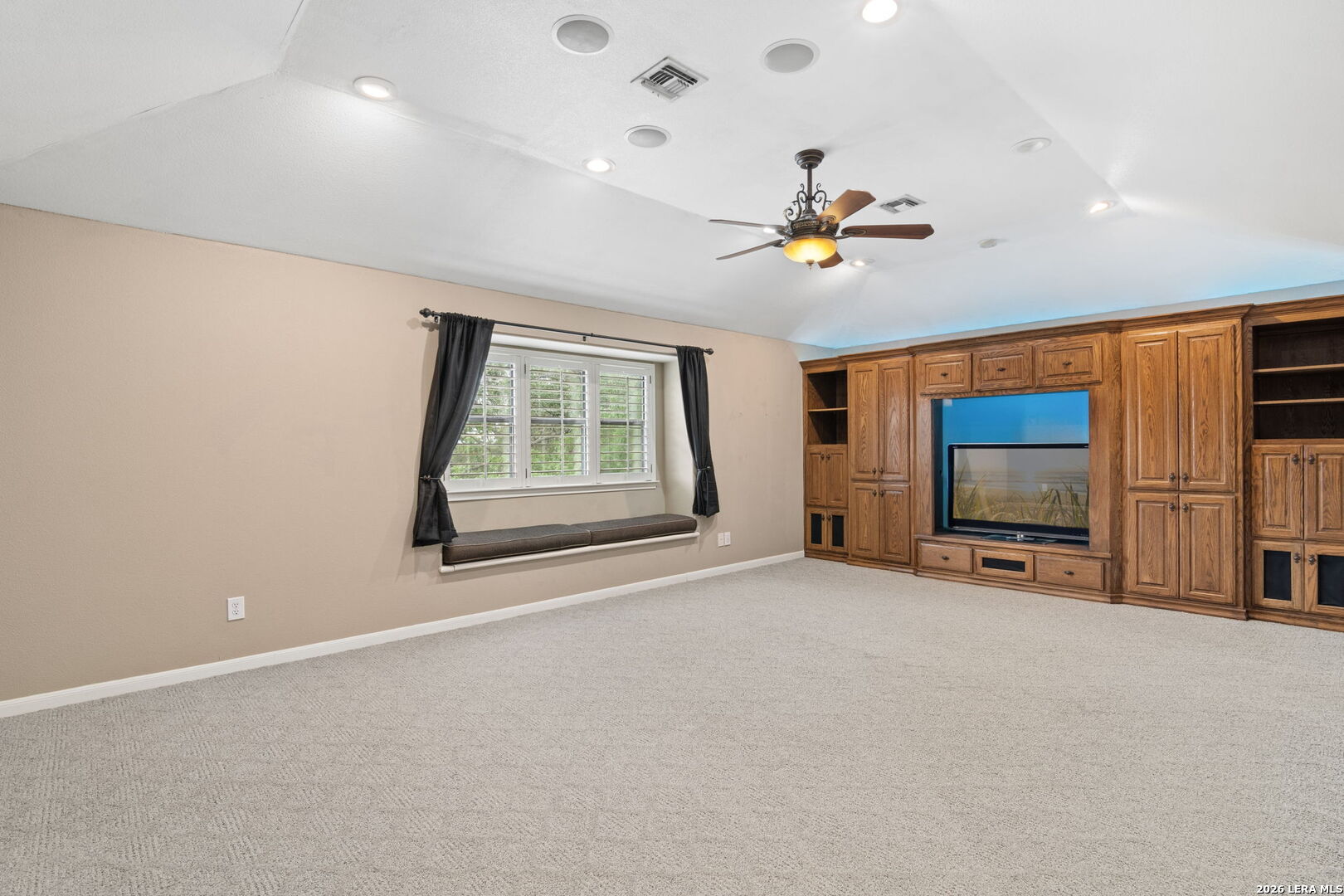 1618 Poets Corner San Antonio TX 78232