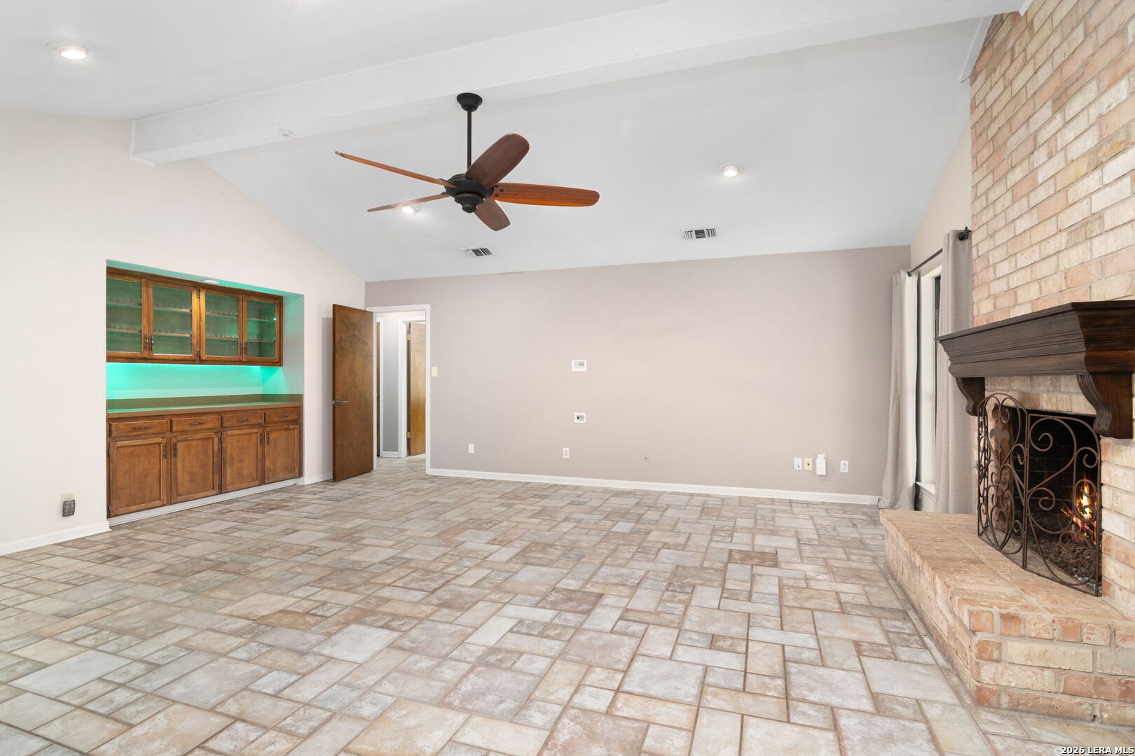 1618 Poets Corner San Antonio TX 78232