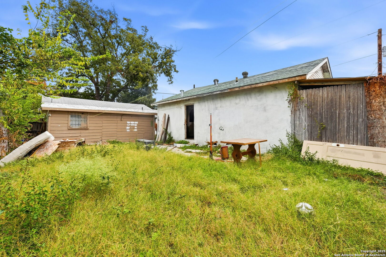 1119 N Gevers Street San Antonio TX 78202