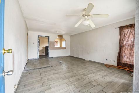 1119 N Gevers Street San Antonio TX 78202