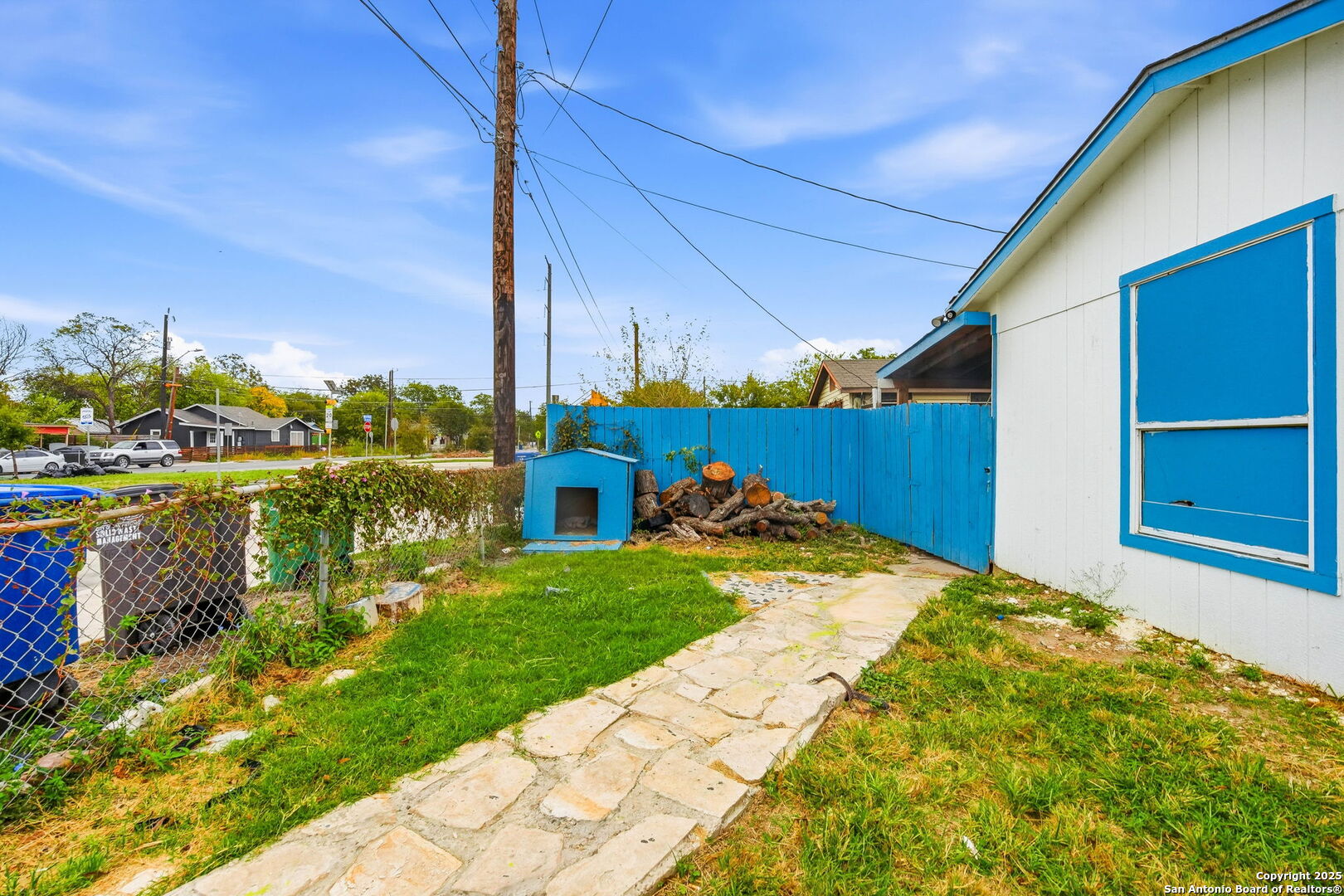 1119 N Gevers Street San Antonio TX 78202