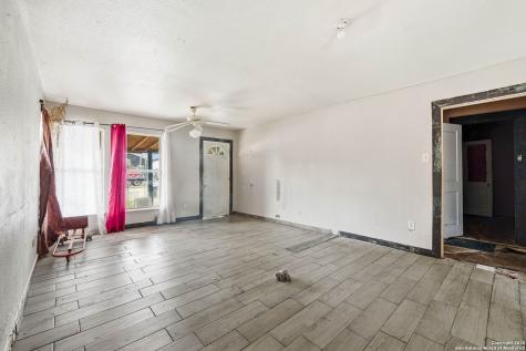 1119 N Gevers Street San Antonio TX 78202