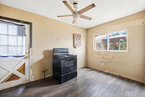 1119 N Gevers Street San Antonio TX 78202