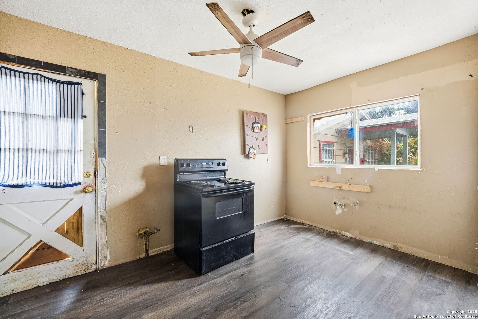 1119 N Gevers Street San Antonio TX 78202