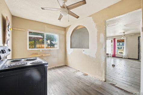 1119 N Gevers Street San Antonio TX 78202