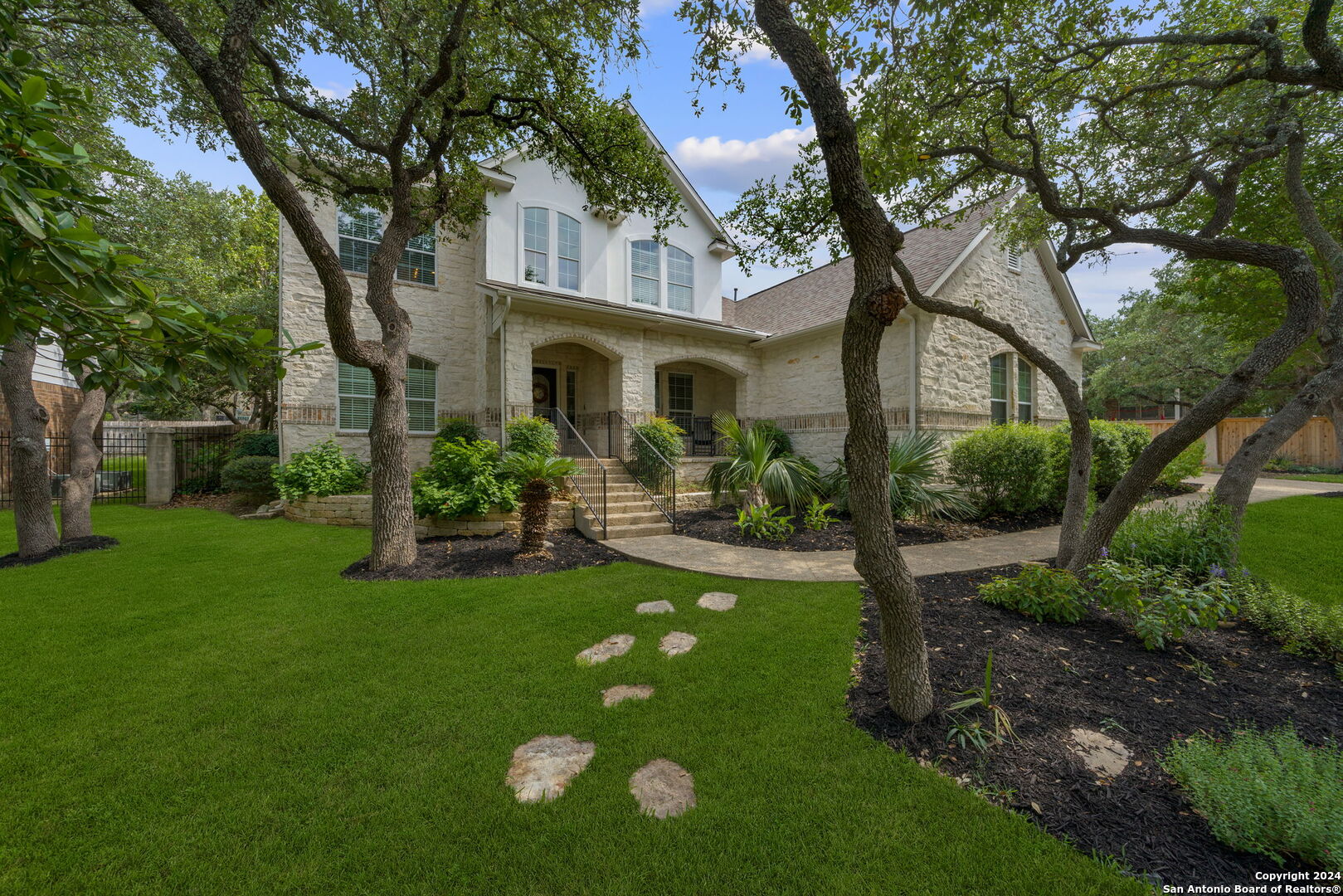 422 Heather Ridge San Antonio TX 78260