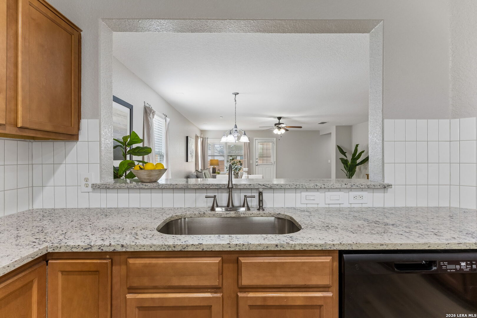 3613 Storm Ridge Schertz TX 78108