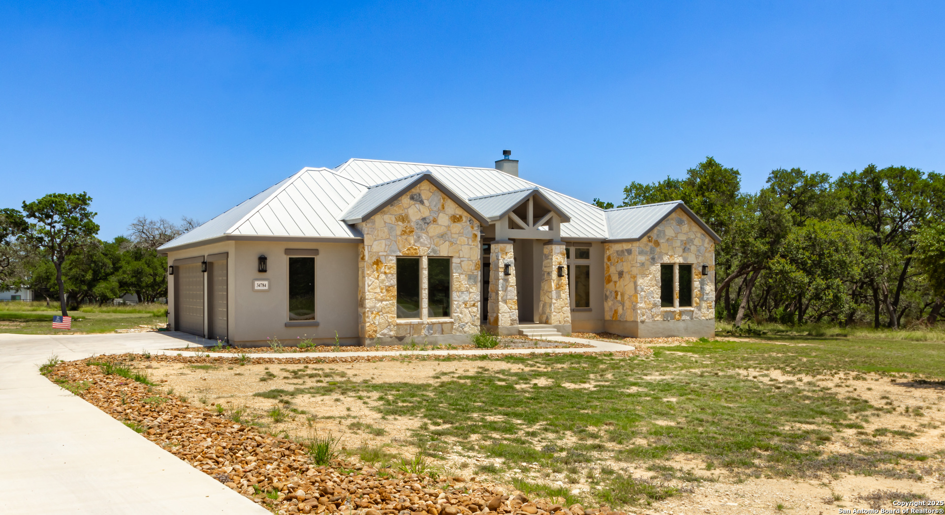 34784 High Gate Road Bulverde TX 78163