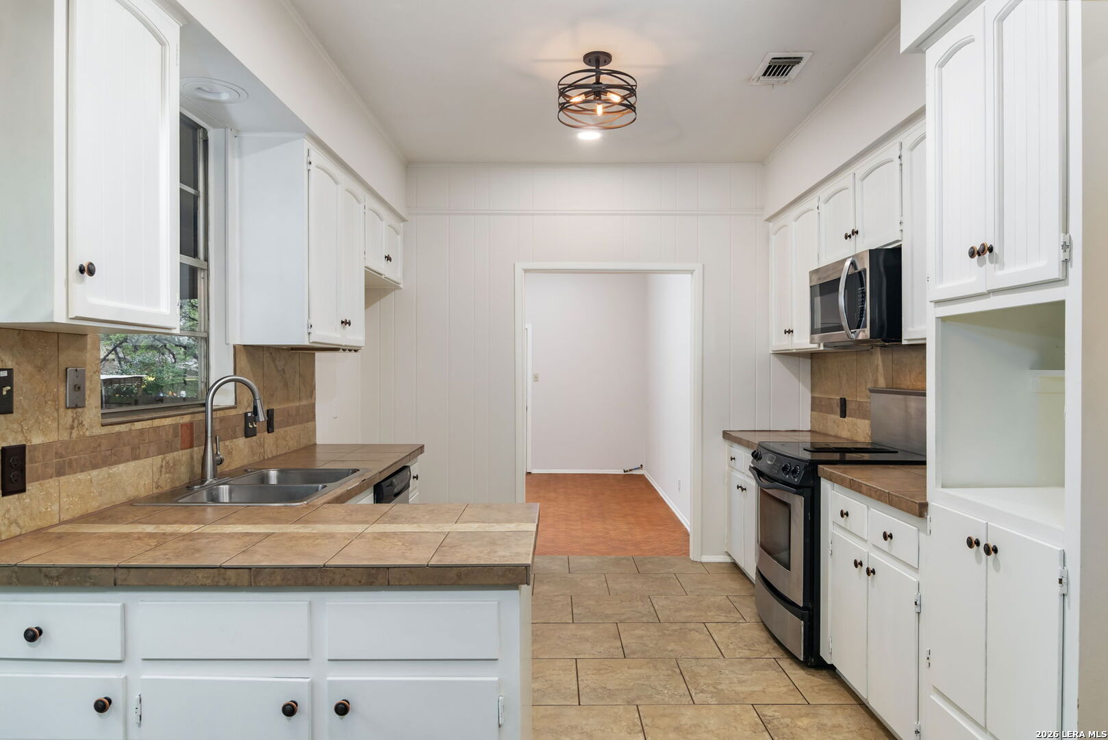 3023 Colony Drive San Antonio TX 78230