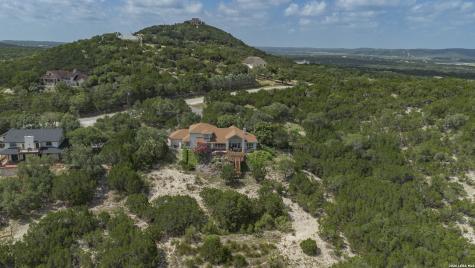 1114 Lakepark Drive Lakehills TX 78063