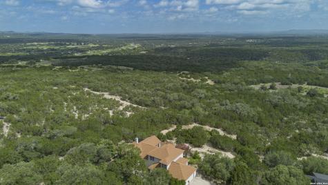 1114 Lakepark Drive Lakehills TX 78063